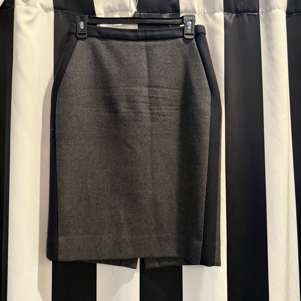 J. CREW • Number 2 -  Gray and Navy Pencile Skirt